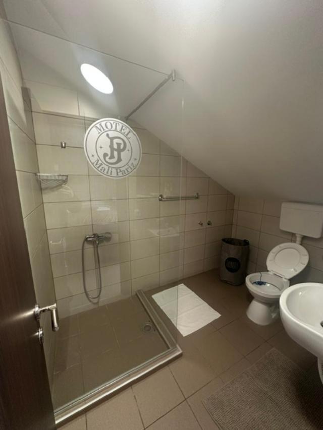 Jp Motel Mali Pariz Bor Esterno foto